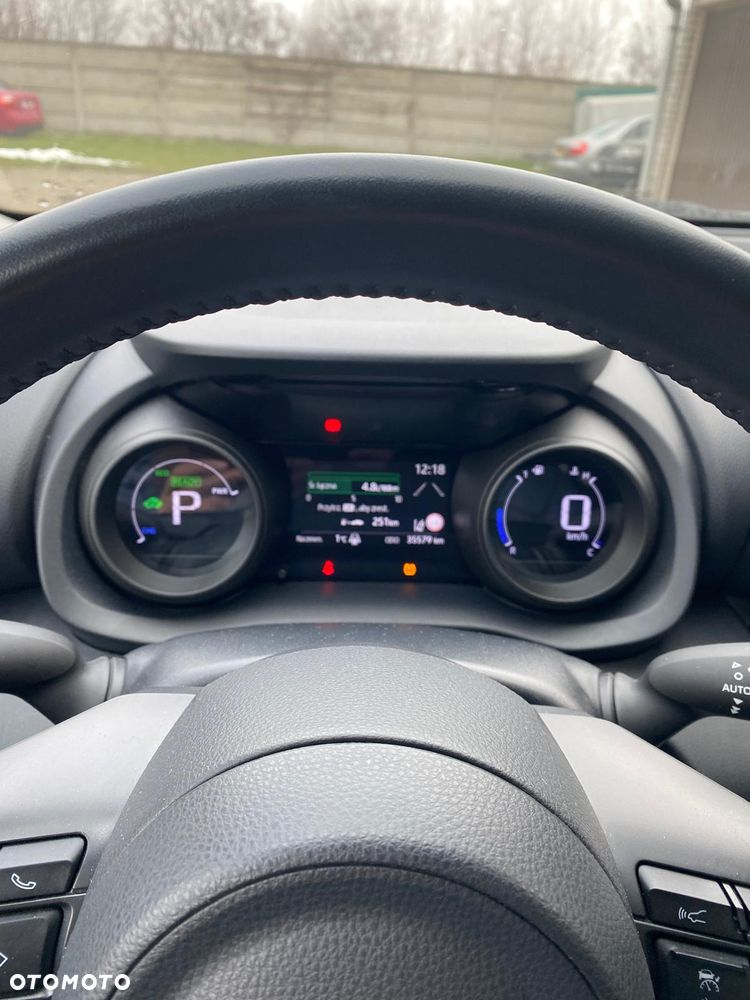 Toyota Yaris Hybrid 1.5 Comfort - 5