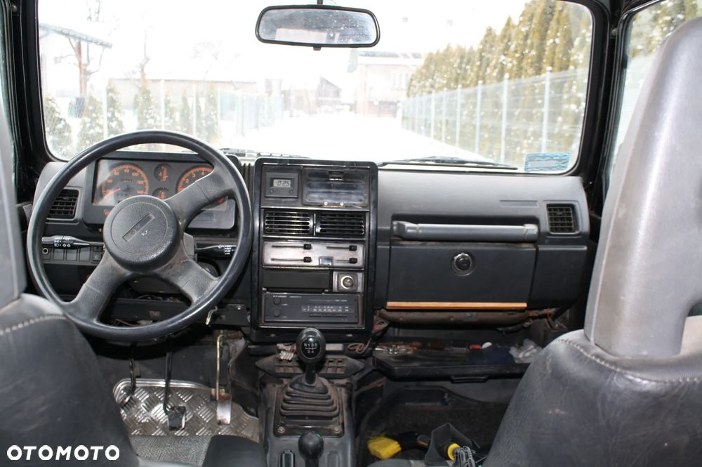 Suzuki Samurai 1.3 JX Canvas Top - 9