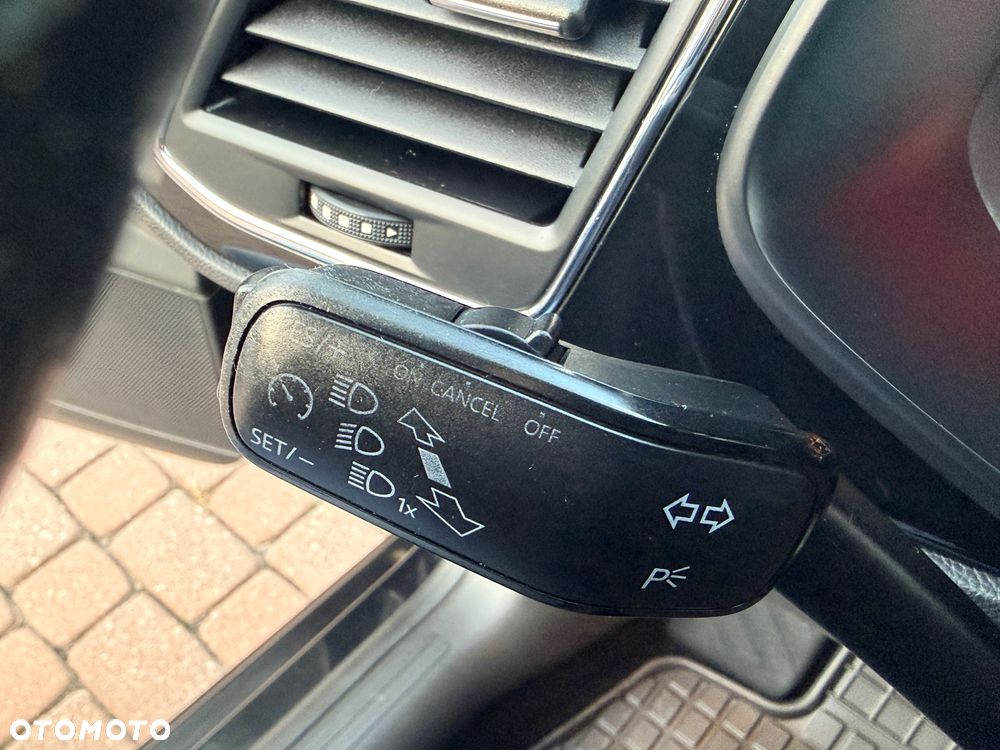 Seat Leon 2.0 TDI DPF Start&Stop Style - 23
