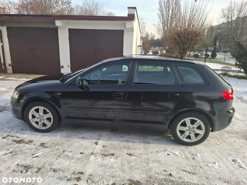 Audi A3 Sportback 1.8 TFSI Quattro Attraction - 4