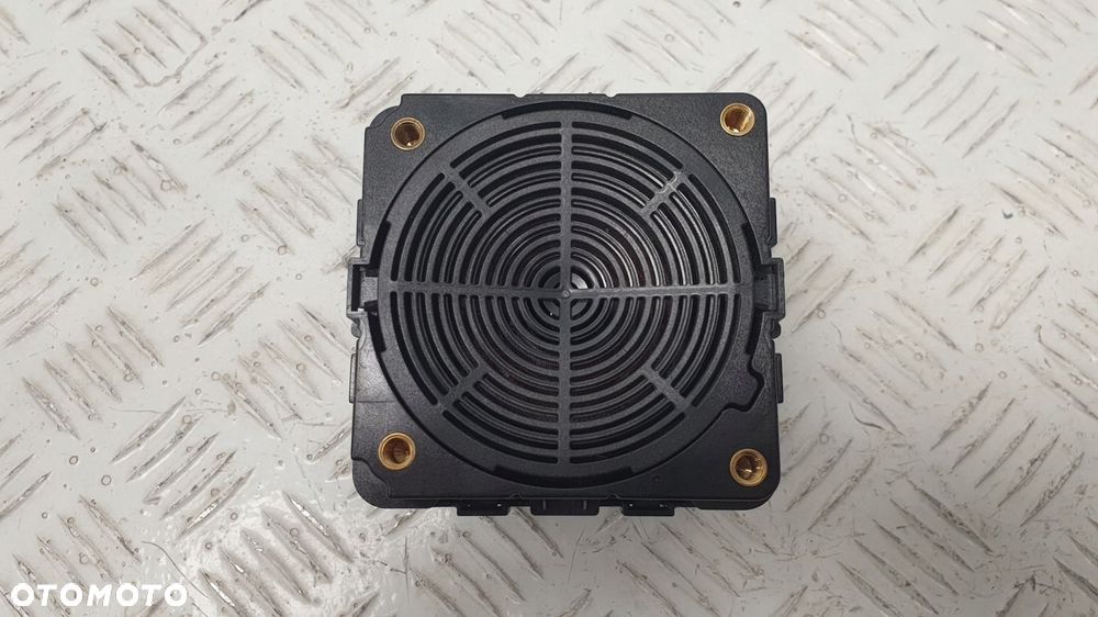 mercedes moduł generator dźwięku niskotonowy a2239016902 - 2