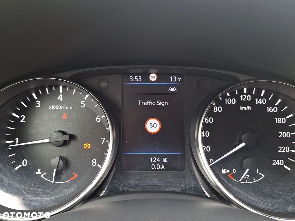 Nissan Qashqai 1.3 DIG-T N-Connecta - 31