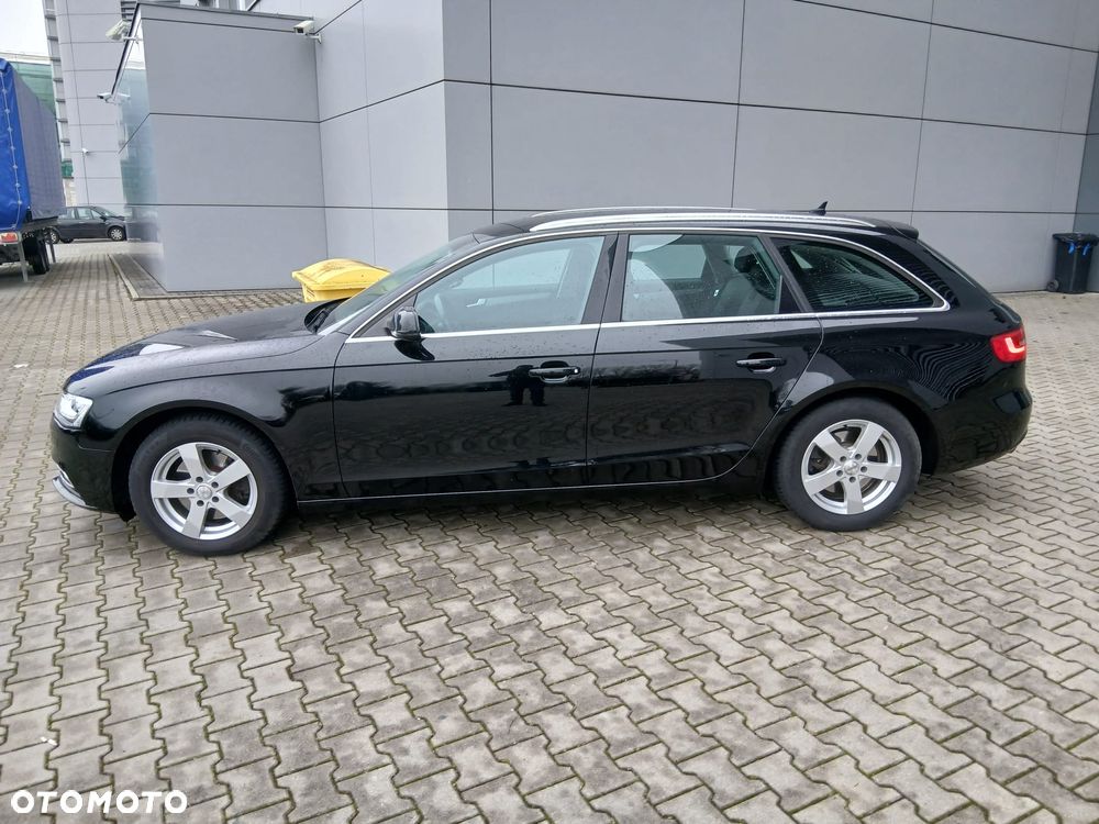 Audi A4 Avant 2.0 TDI - 4