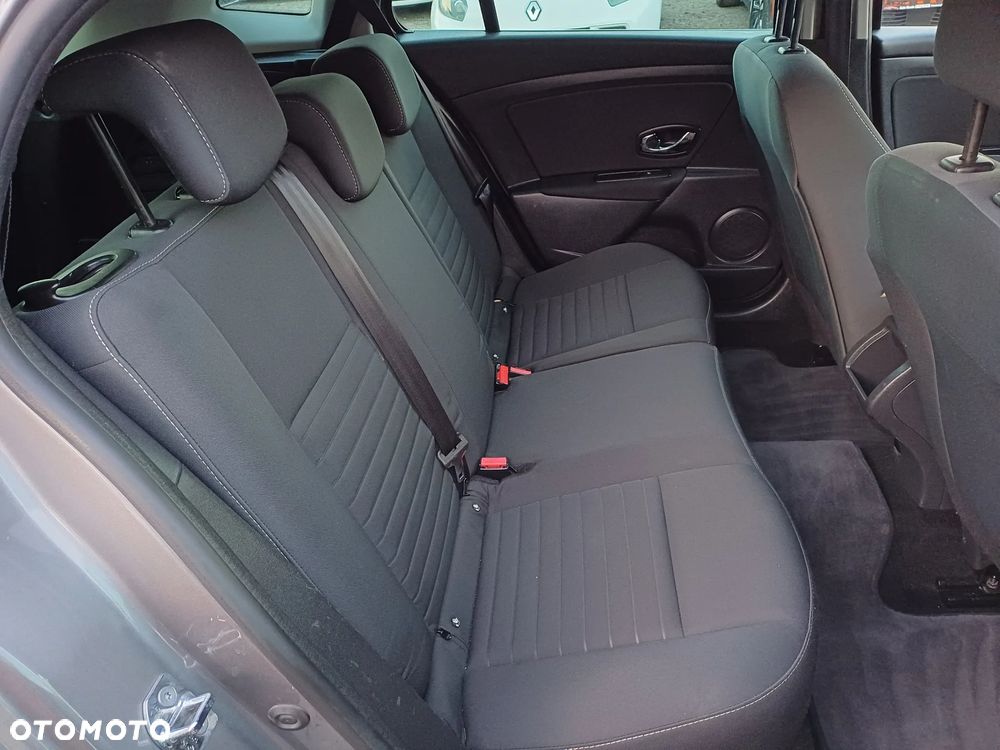 Renault Megane 1.2 16V TCe Limited EDC EU6 - 12