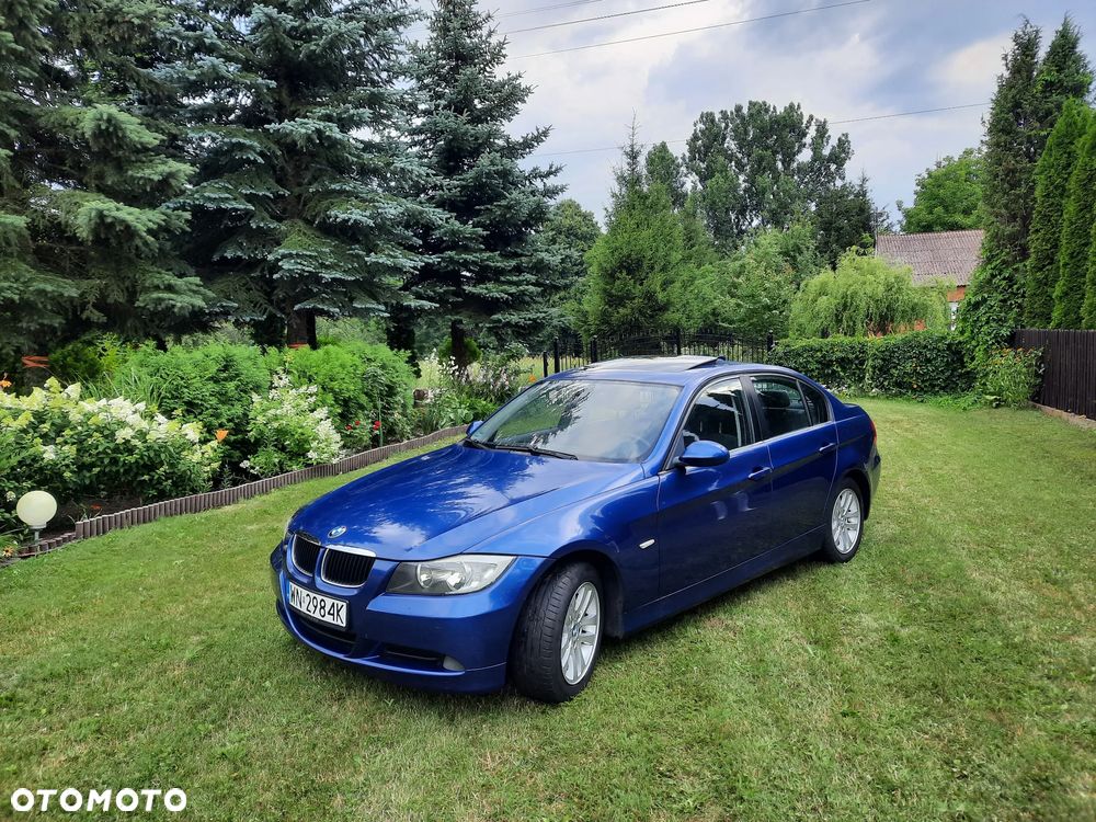 BMW Seria 3 318i - 2