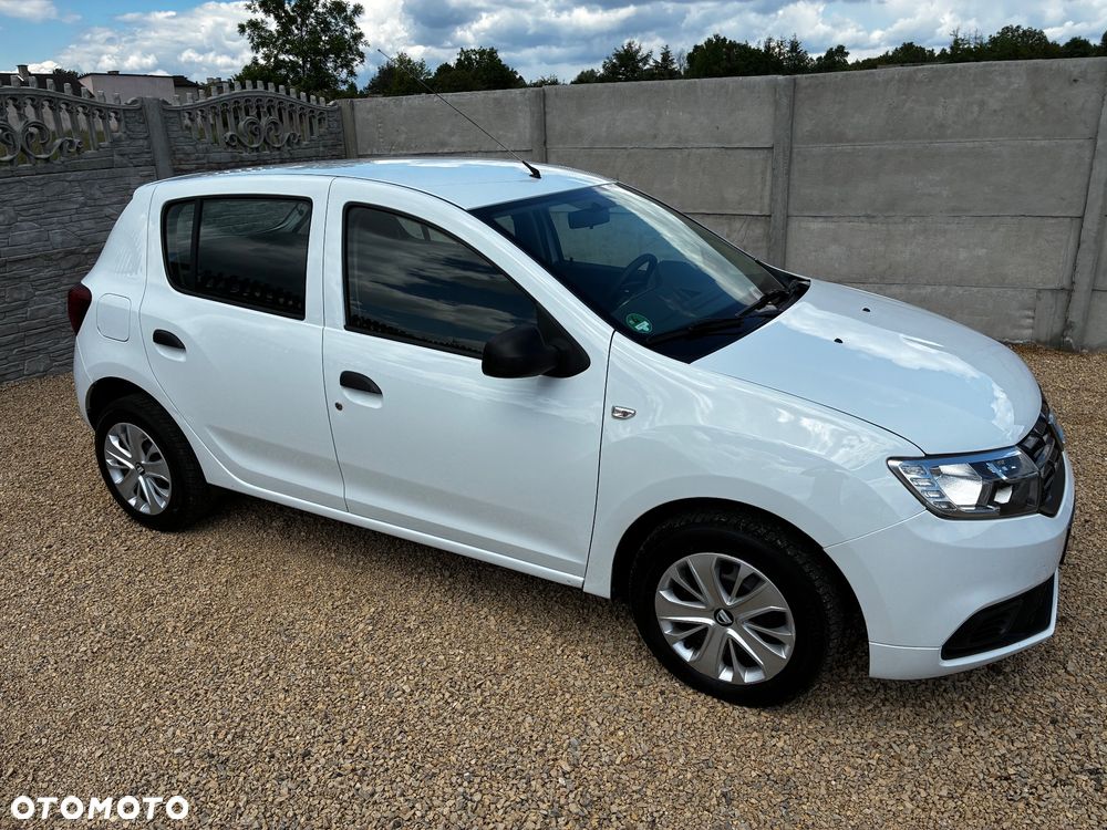 Dacia Sandero SCe 75 Essential - 36