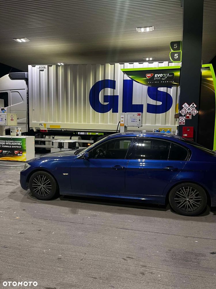 BMW Seria 3 - 10