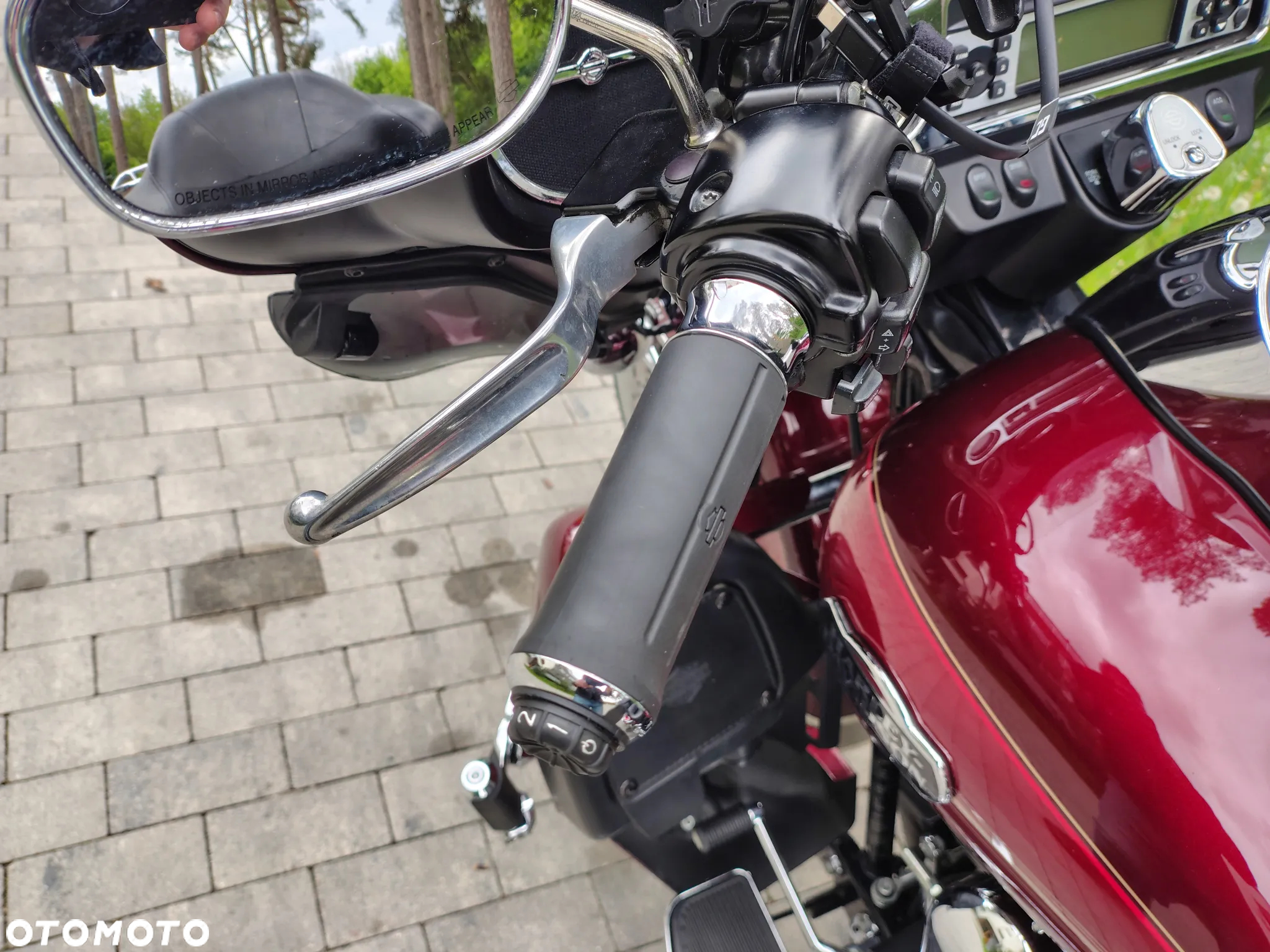 Harley-Davidson FLHTCU Ultra - 9