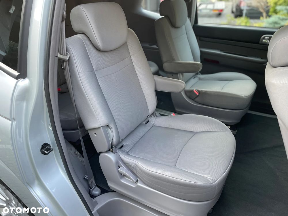 SsangYong/KGM Rodius 2.0 e-XDi200 Crystal - 20