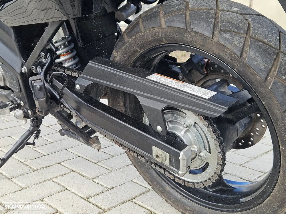 Suzuki DL V-Strom 650 - K7 - 4