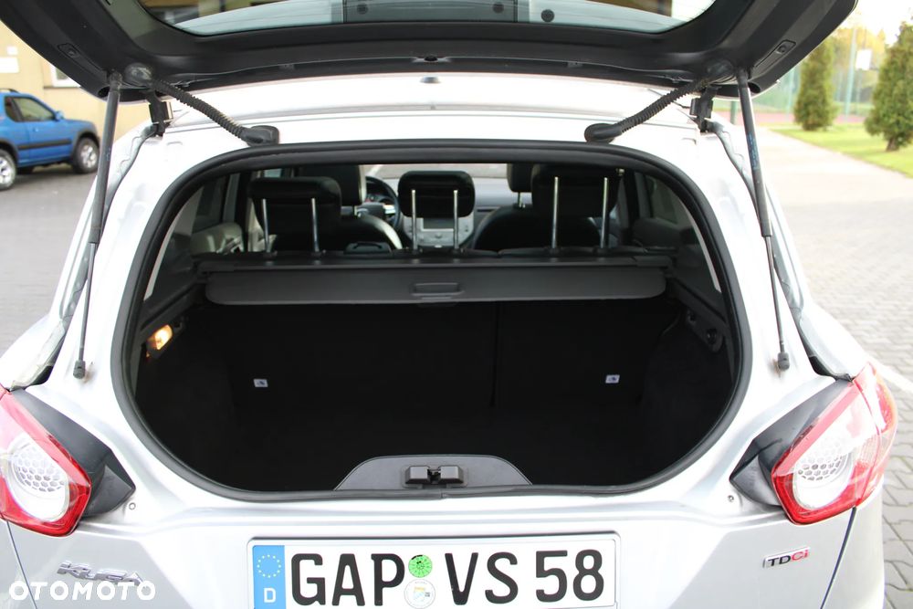 Ford Kuga 2.0 TDCi 4x4 Titanium - 20