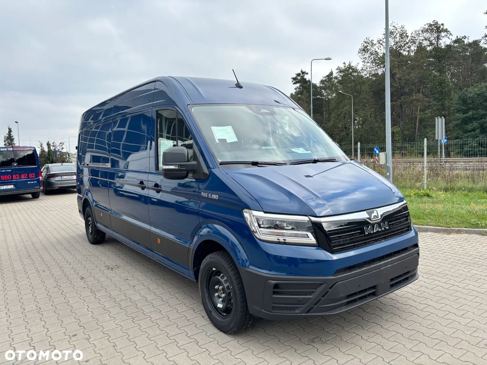 MAN TGE 3.180 4X2F SB - 13