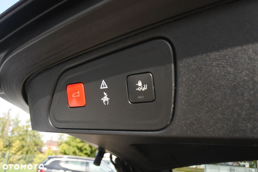 Peugeot 3008 1.6 THP Allure S&S EAT6 - 15