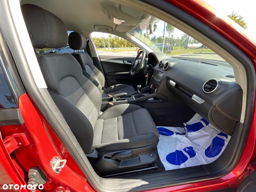 Audi A3 Sportback 2.0 TDI DPF quattro S line Sportpaket plus - 14