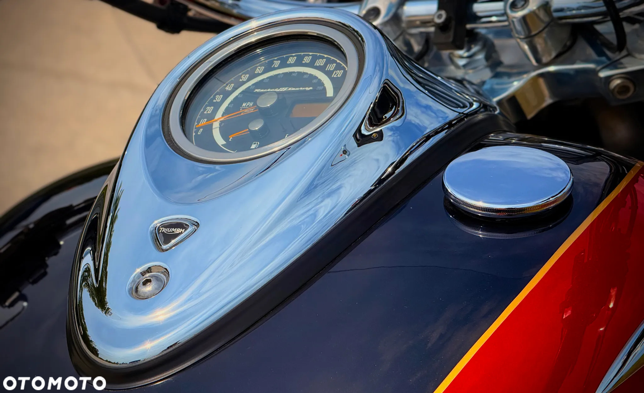 Triumph Rocket - 27