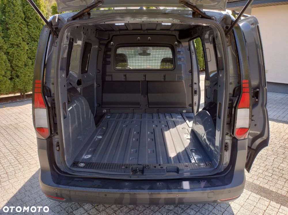 Volkswagen Caddy - 9