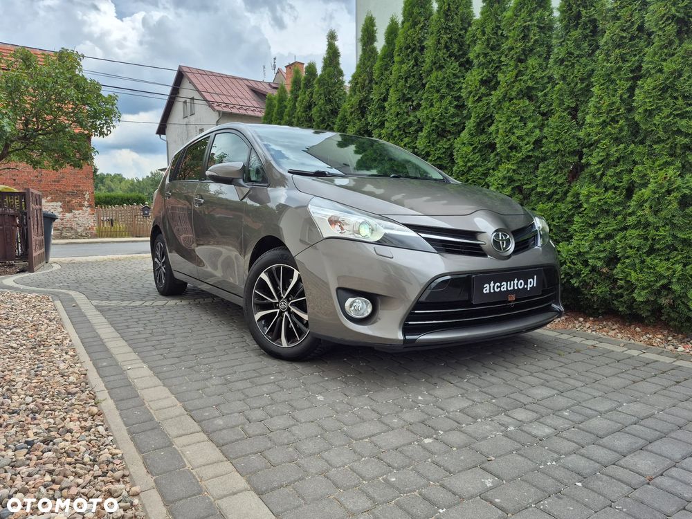 Toyota Verso 1.8 Prestige EU5 MS - 3
