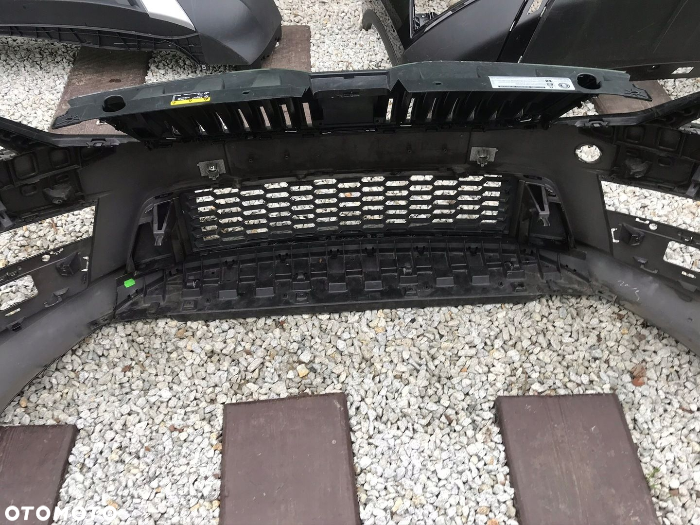 ZDERZAK PRZEDNI SKODA OCTAVIA III LIFT VRS 17-GRIL - 7