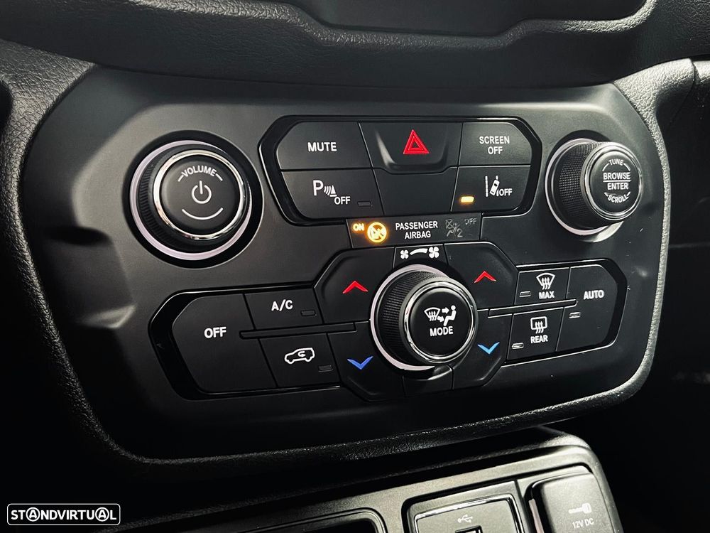 Jeep Renegade 1.6 MJD Limited DCT - 24