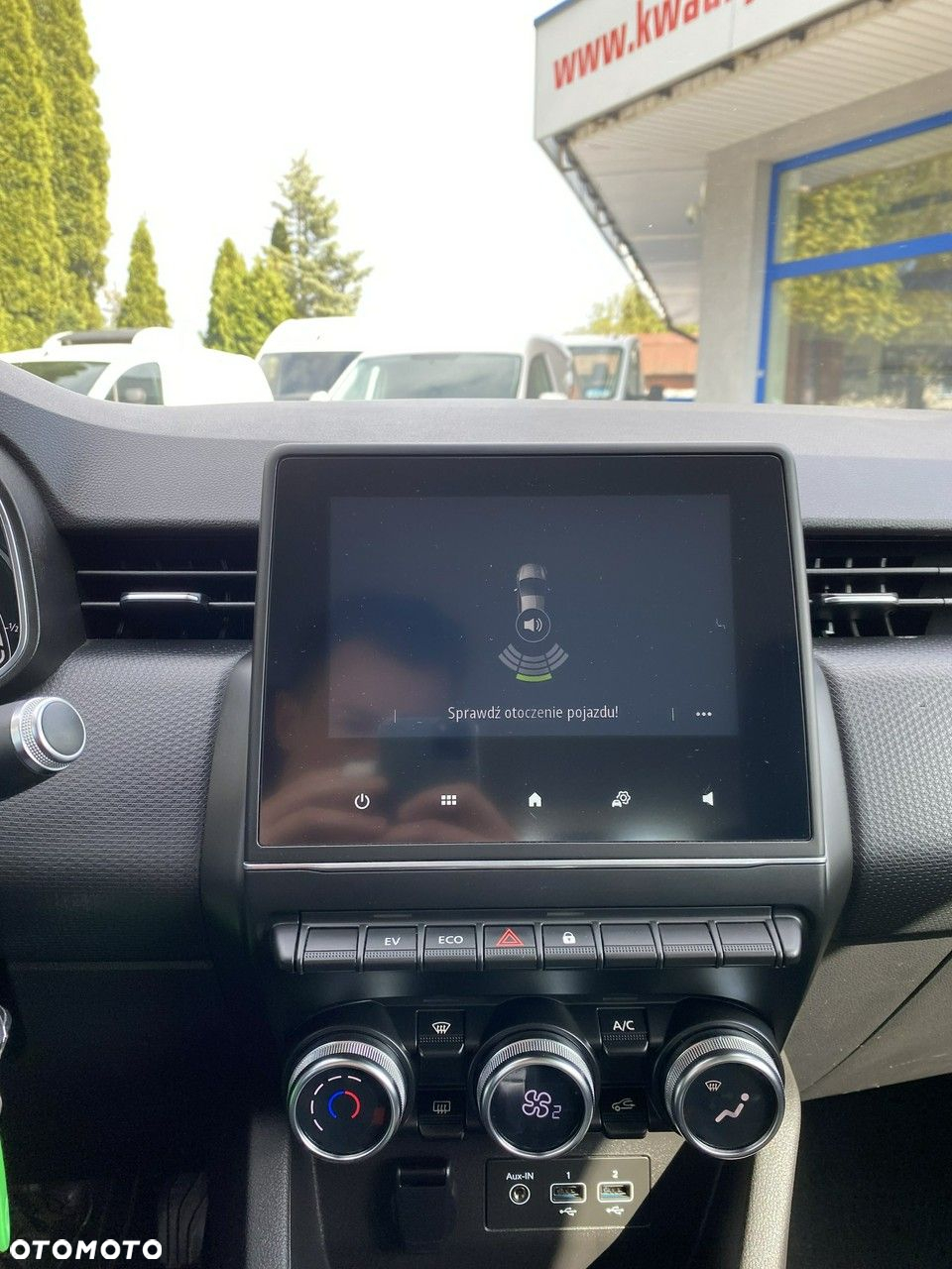 Renault Clio - 28