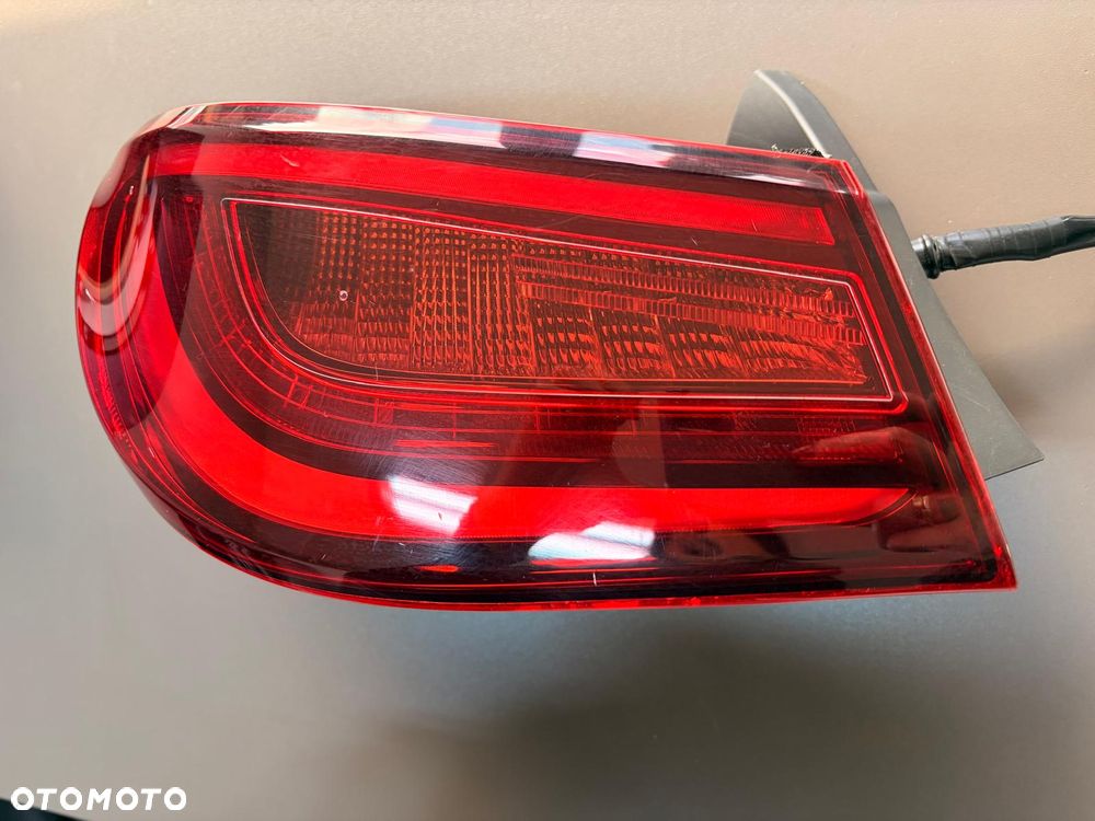 Infiniti Q50 Lampa Tył Tylna Lewa Lewy tył w błotnik DB - 2