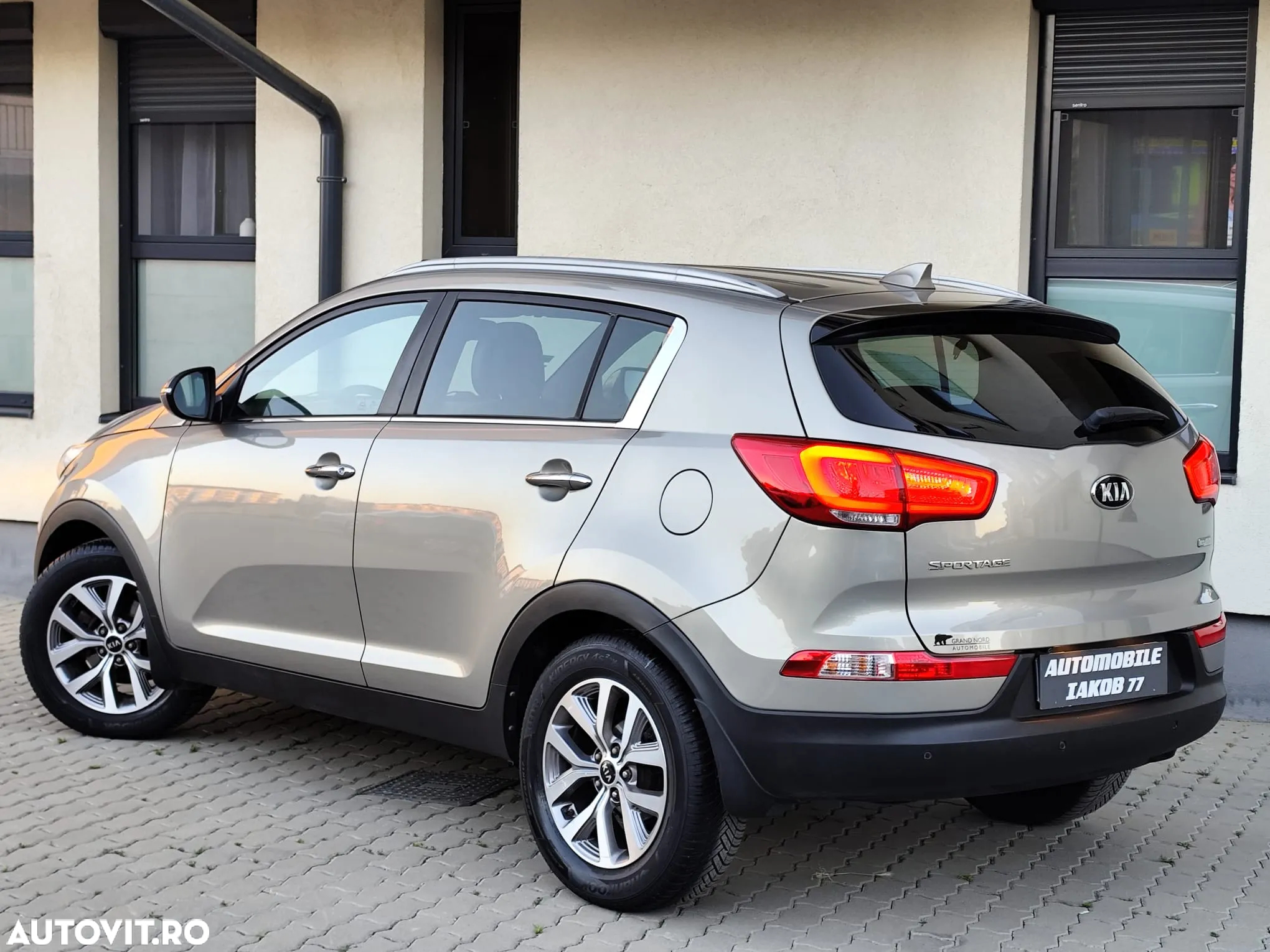 Kia Sportage - 4