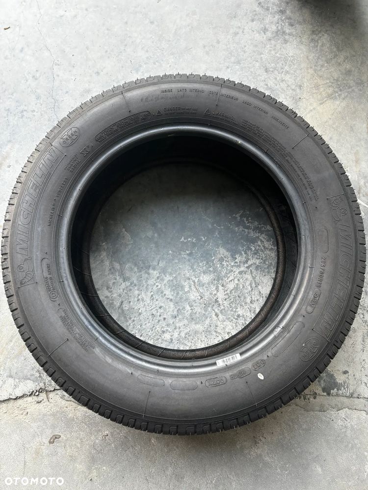 Opony letnie Michelin - 205/60R16 - 4