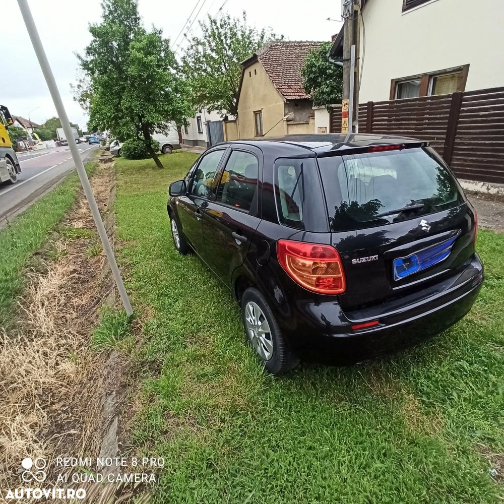 Suzuki SX4 - 4