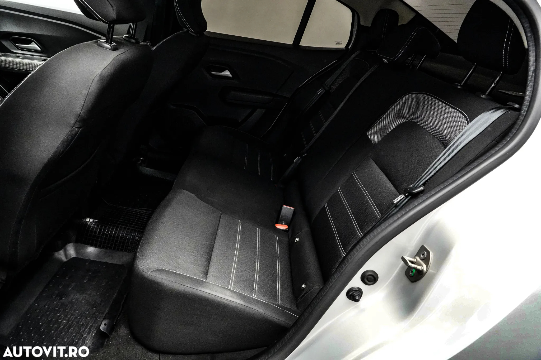 Dacia Logan TCe 90 CVT Prestige - 13