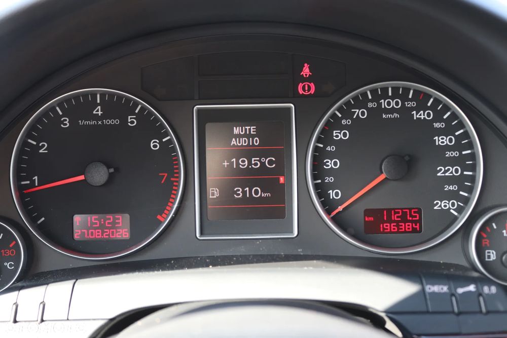 Audi A4 Limousine 1.8 T - 32
