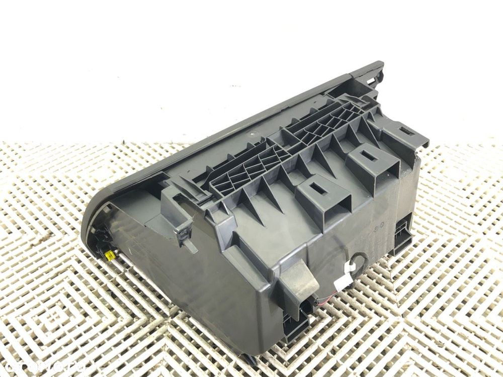 SCHOWEK PASAŻERA - 51.00 PLN - RENAULT KADJAR (HA_, HL_) 2015 - 2022 1.6 dCi 130 4x4 96 kW [130 KM] - 6