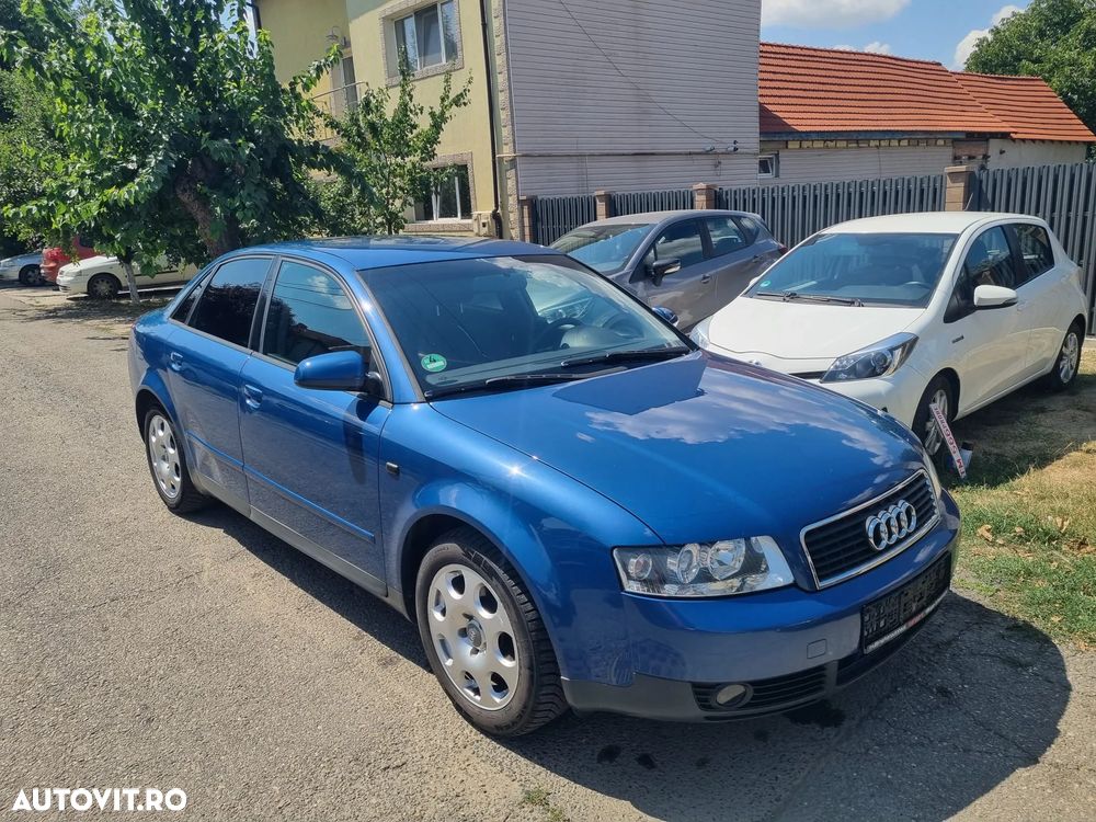 Audi A4 Limuzina - 1