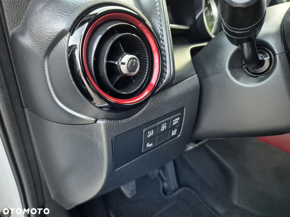 Mazda CX-3 SKYACTIV-G 120 FWD Exclusive-Line - 27