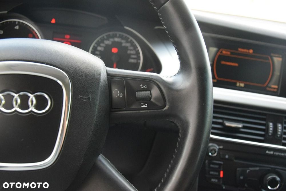 Audi A4 Avant 2.0 TDI DPF Attraction - 32