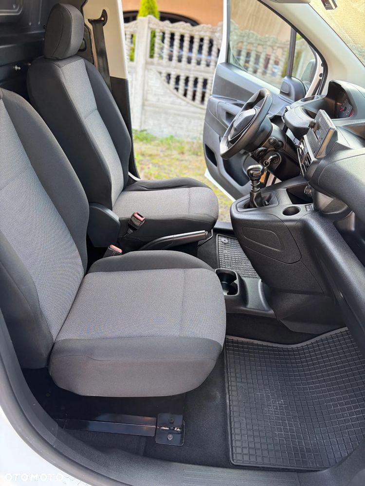 Peugeot Partner - 16