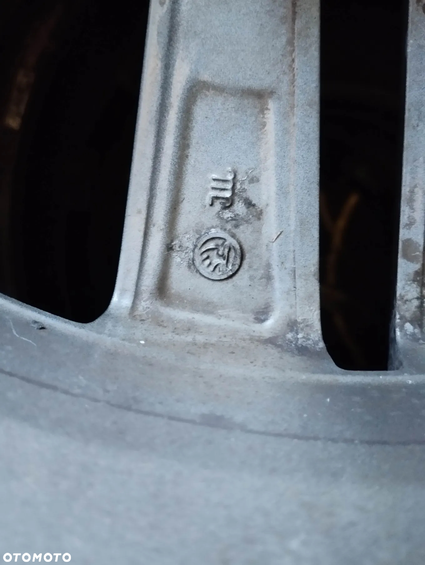 SKODA RAPID FABIA 5X100 17 7J ET 46 5JA 601025 1SZT FELGA ALU - 4