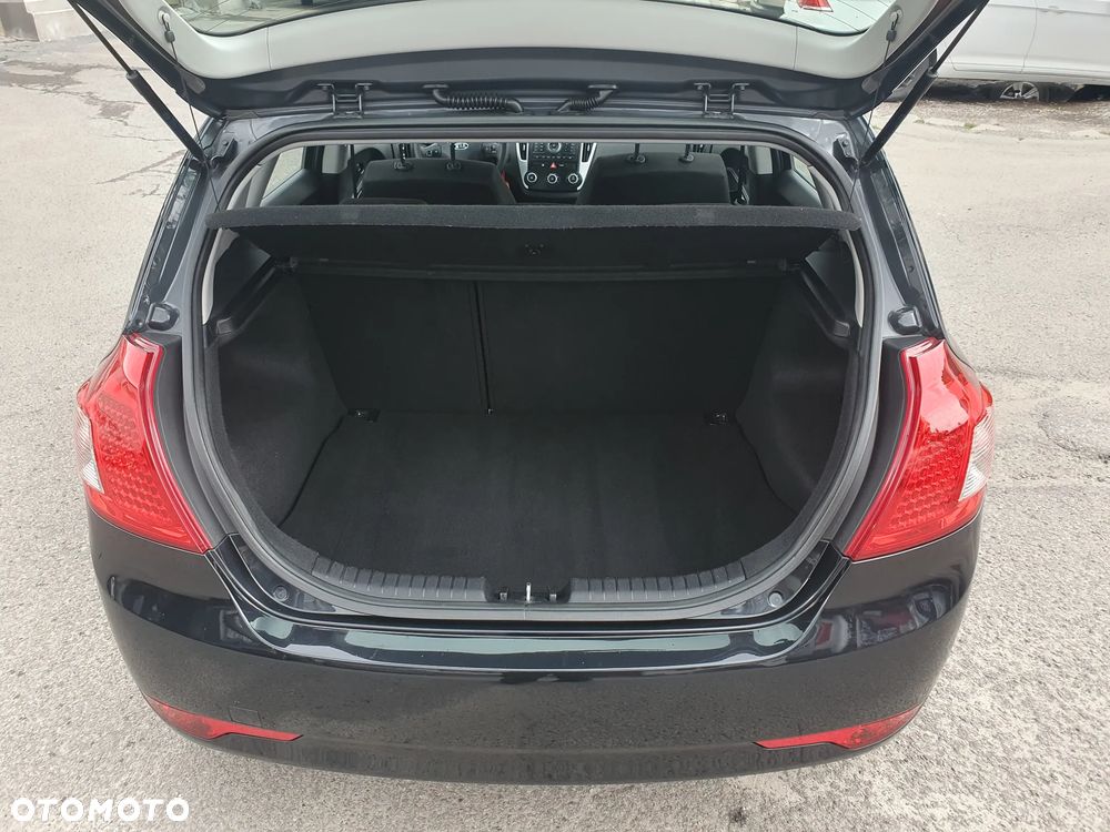 Kia Ceed 1.4 CVVT Attract - 21