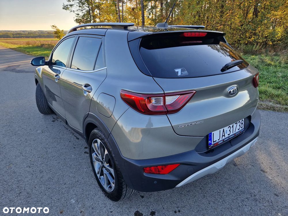 Kia Stonic - 3