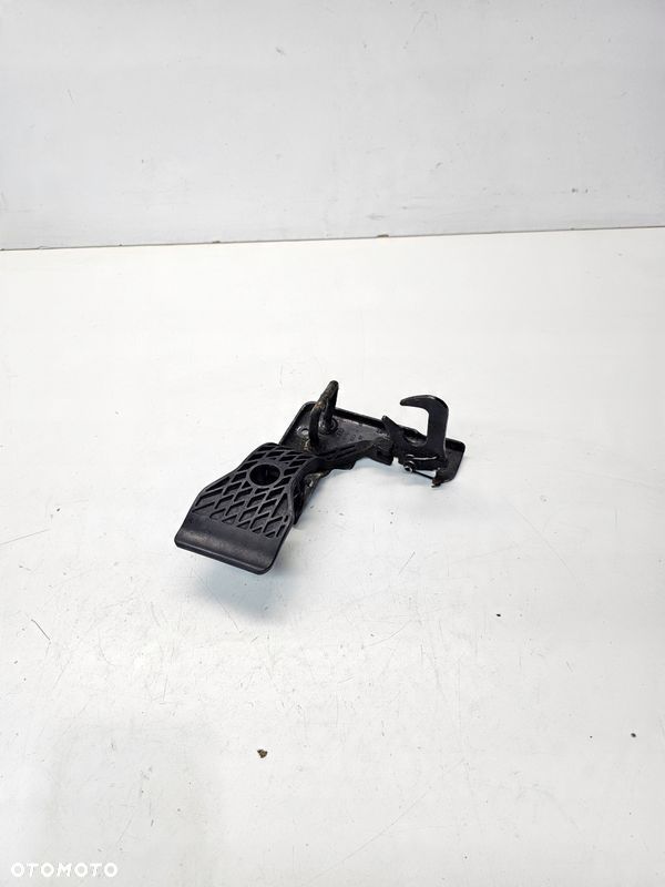 ZAMEK MASKI RYGIEL AUDI A3 8P LIFT 08-12 8P0823480B - 1