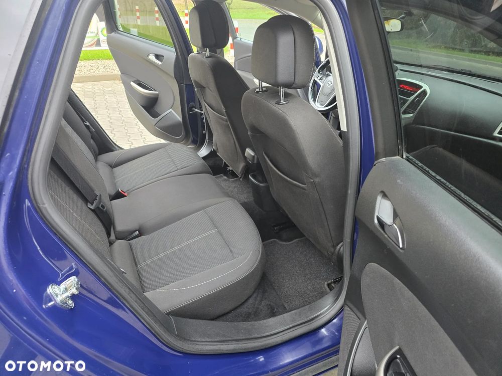 Opel Astra 1.7 CDTI DPF Active - 10