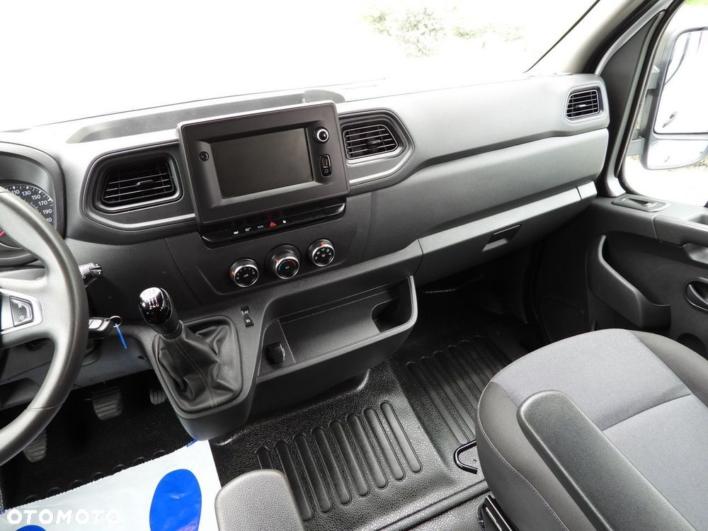 Renault MASTER WYWROTKA PODWÓJNA KABINA DOKA 6 MIEJSC TEMPOMAT NAWIGACJA LEDY KLIMATYZACJA  145KM - 30