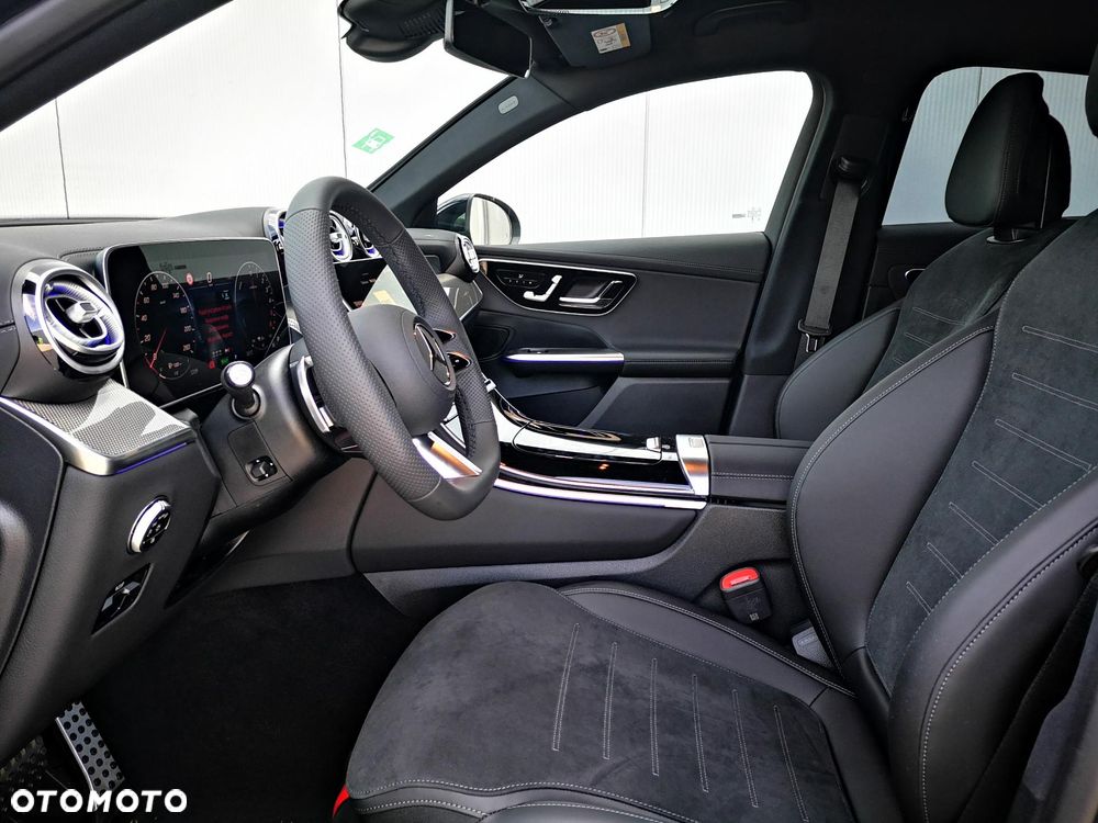 Mercedes-Benz GLC 300 de PHEV 4-Matic AMG Line - 14
