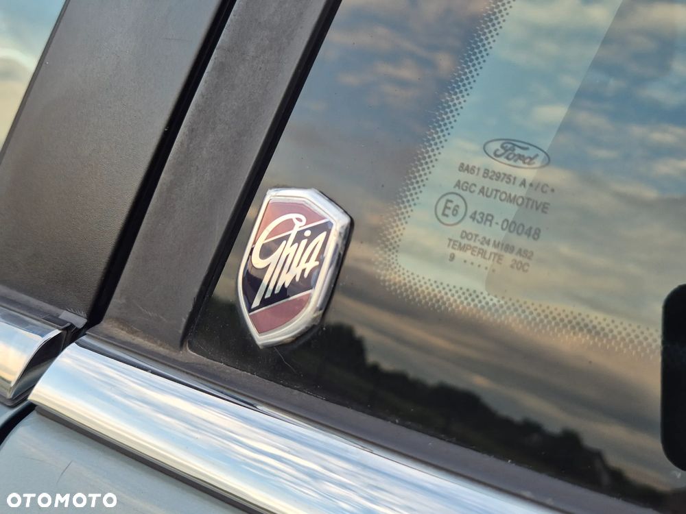 Ford Fiesta 1.25 Ghia - 32