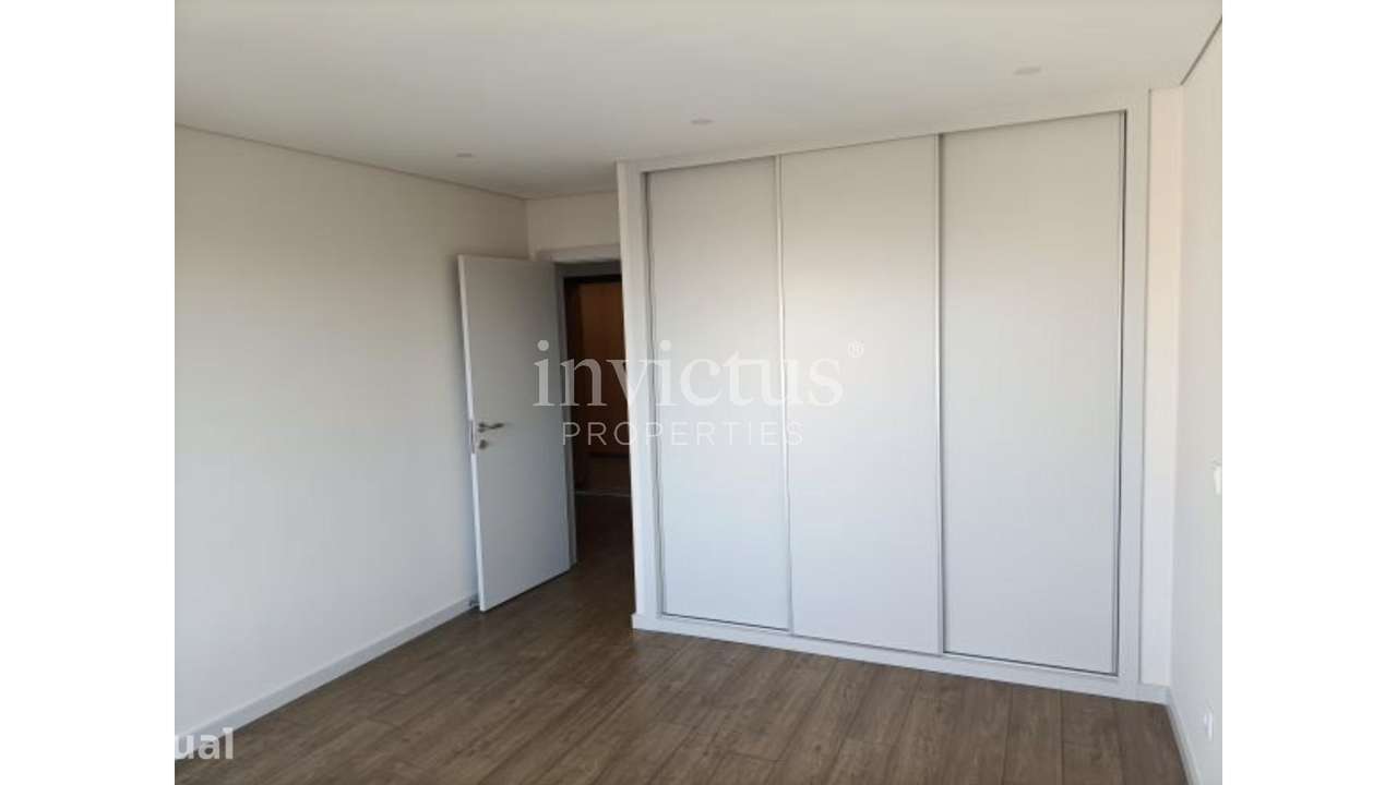Apartamento T3 em plena Av. da Boavista - Grande imagem: 4/20