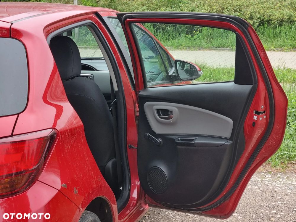 Toyota Yaris - 13