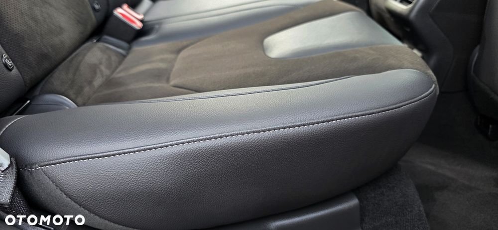Ford Mondeo - 22