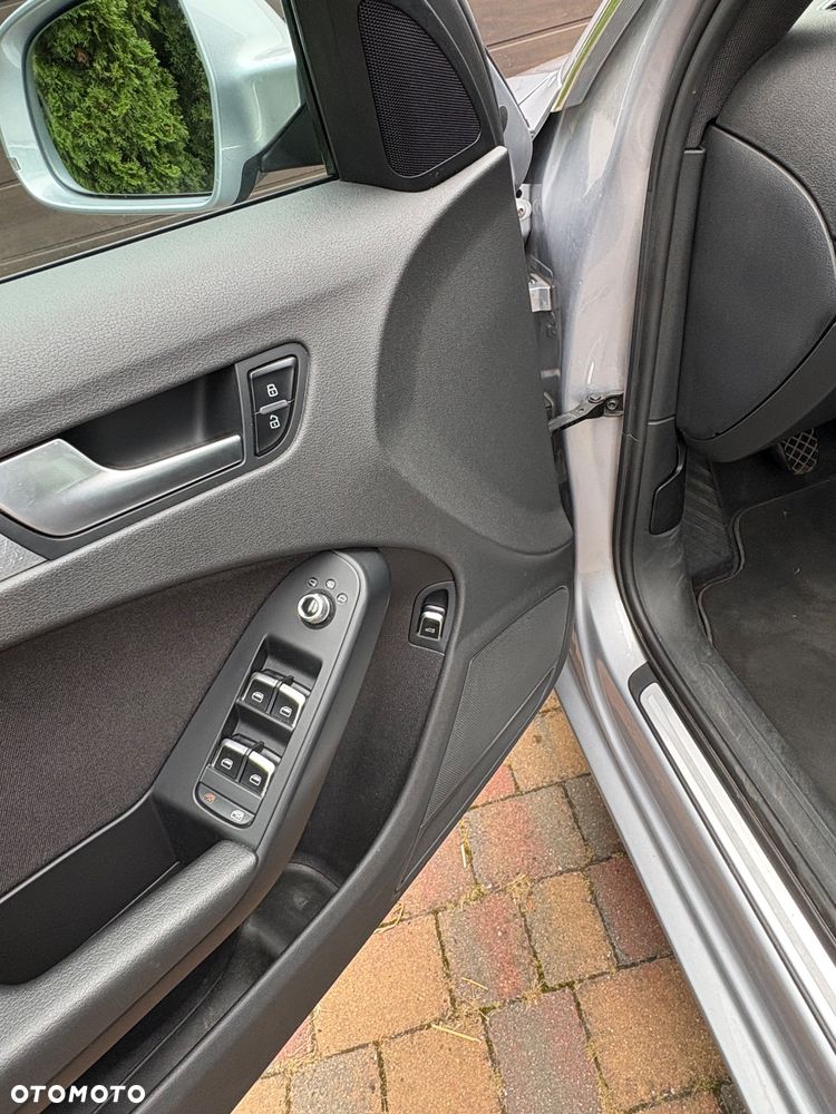 Audi A4 Avant 2.0 TDI quattro - 22