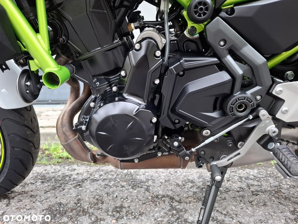 Kawasaki Z 650 - 24