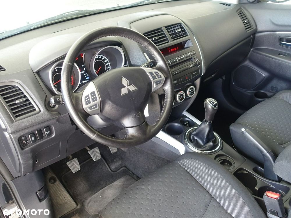 Mitsubishi ASX 1.6 2WD Intro Edition - 13