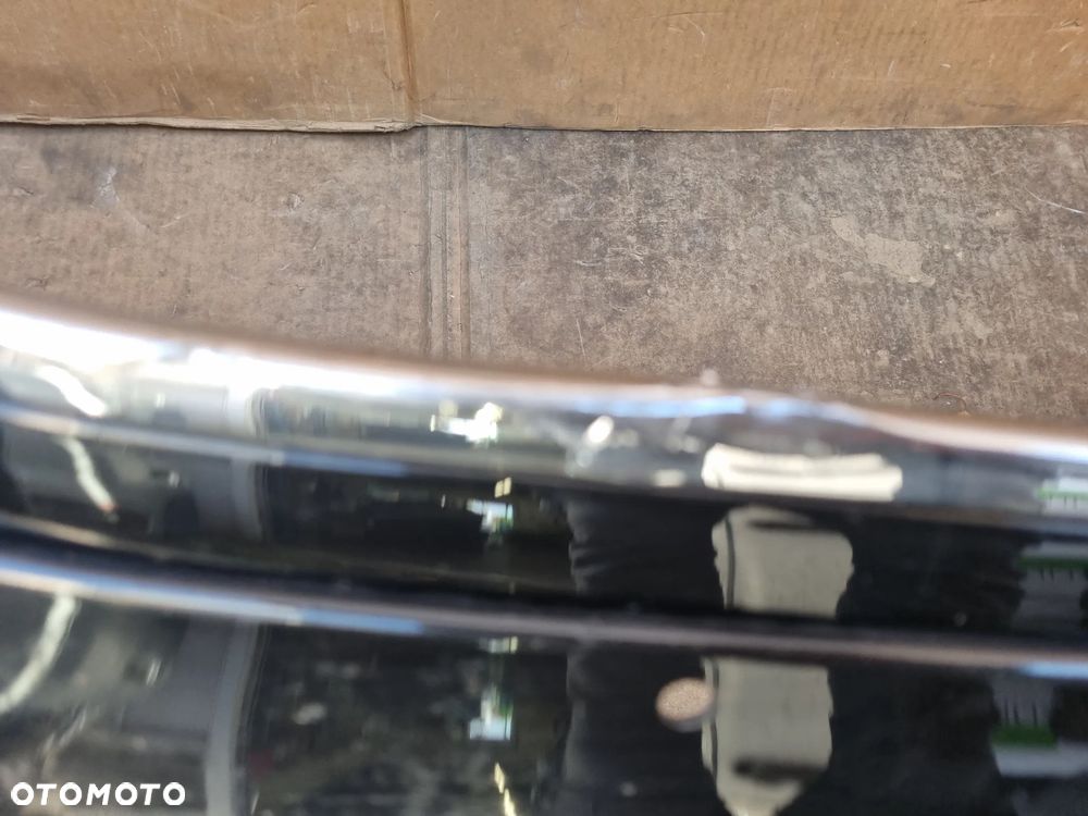 MERCEDES E KLASA W214 AVANTGARDE ZDERZAK PRZÓD - 8